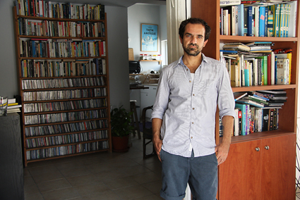 ���� ���